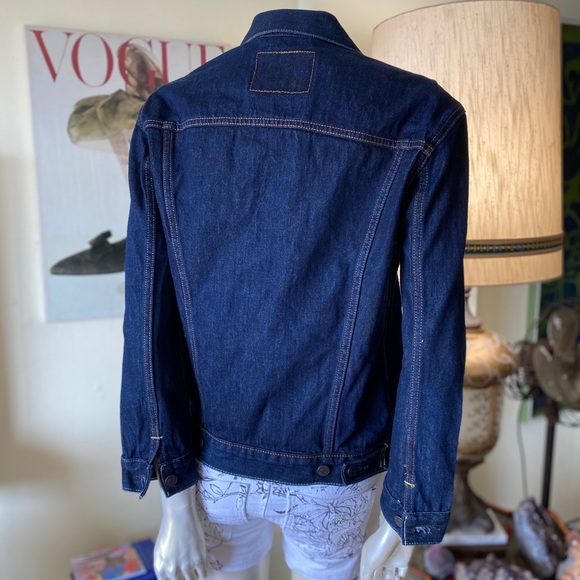 LEVIS Dark Denim Jacket Size Small Long Sleeves Metal Button Front Closure - Picture 2 of 9